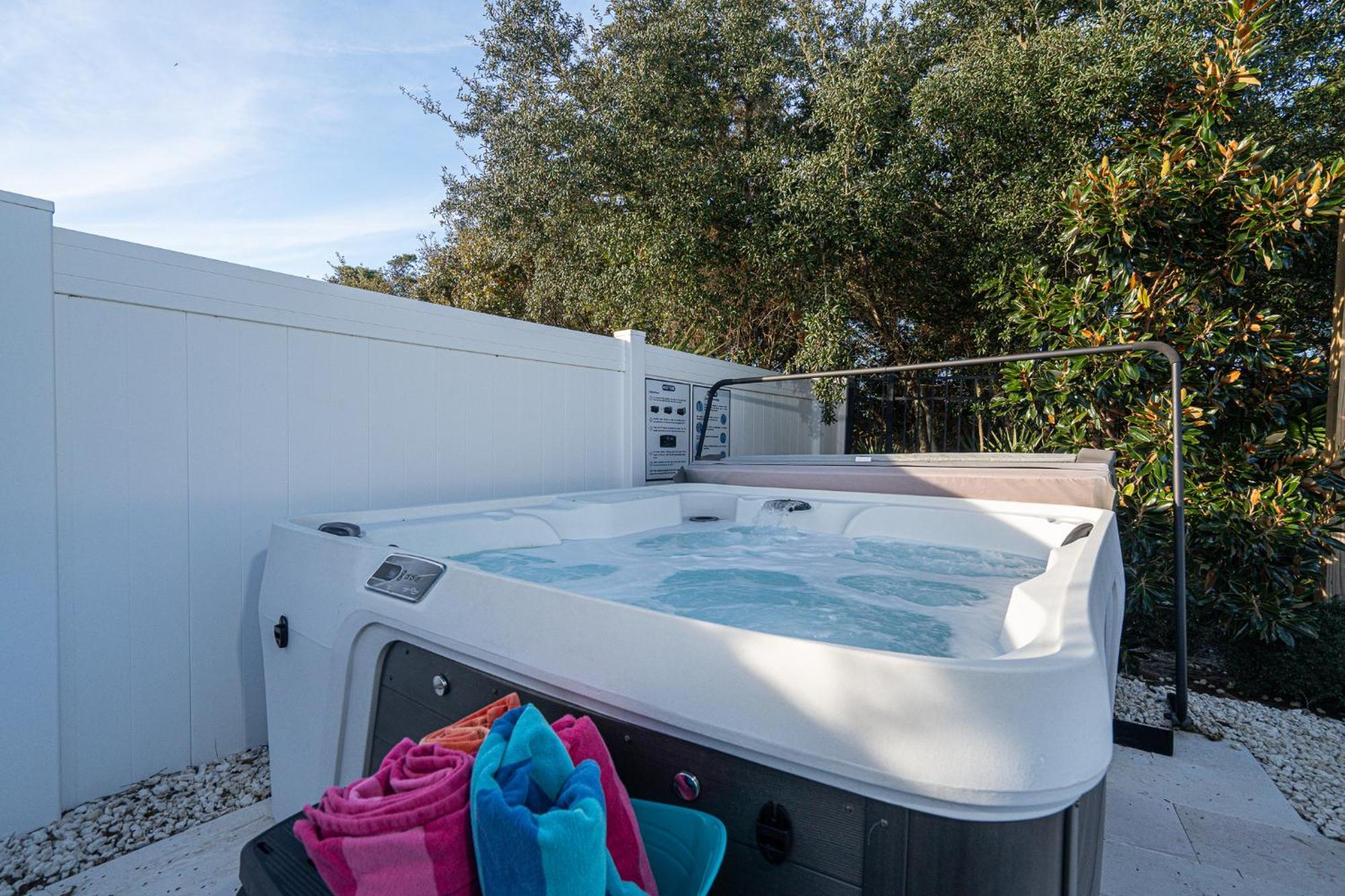Heated Pool And Golf Cart, Walk To Beach! Best Deal! Destin Zewnętrze zdjęcie